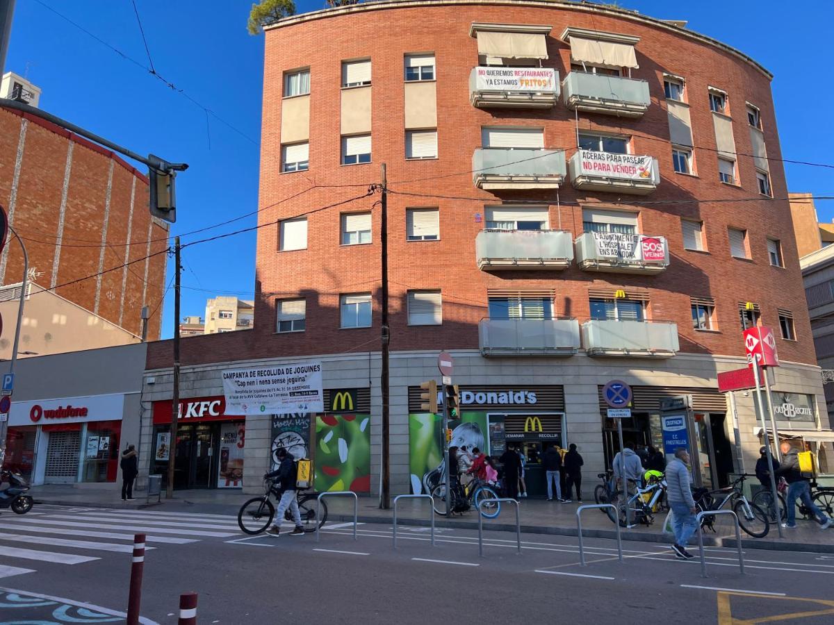 New Camp Nou Apartment/Diret Airport,Beautiful L'Hospitalet de Llobregat Ngoại thất bức ảnh